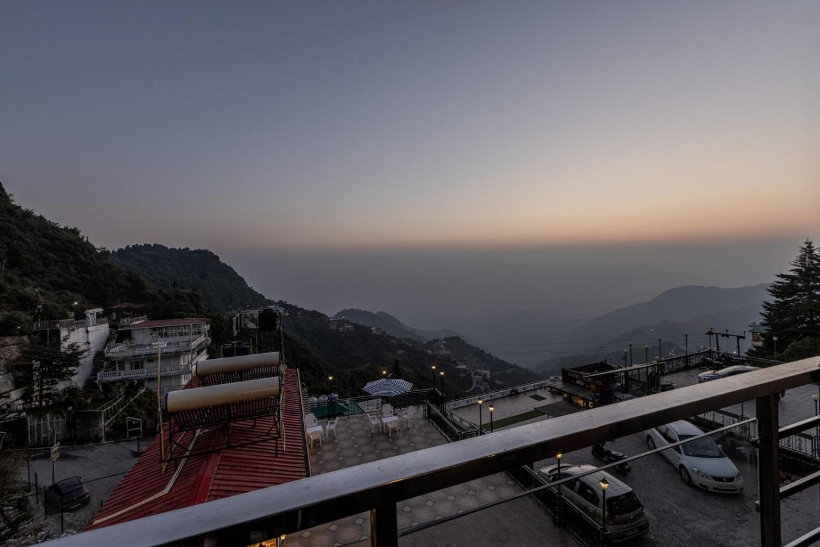 Hotel Park Royale Inn Mussoorie Rum bild