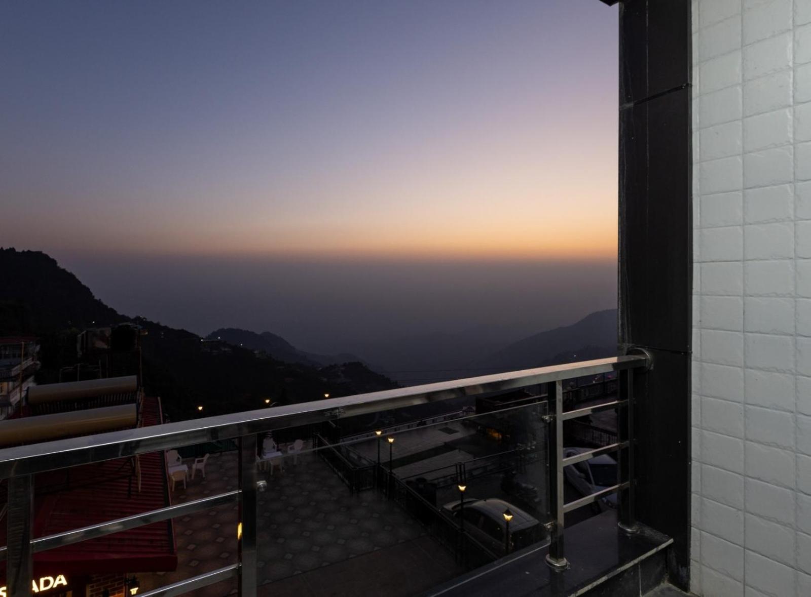 Hotel Park Royale Inn Mussoorie Rum bild