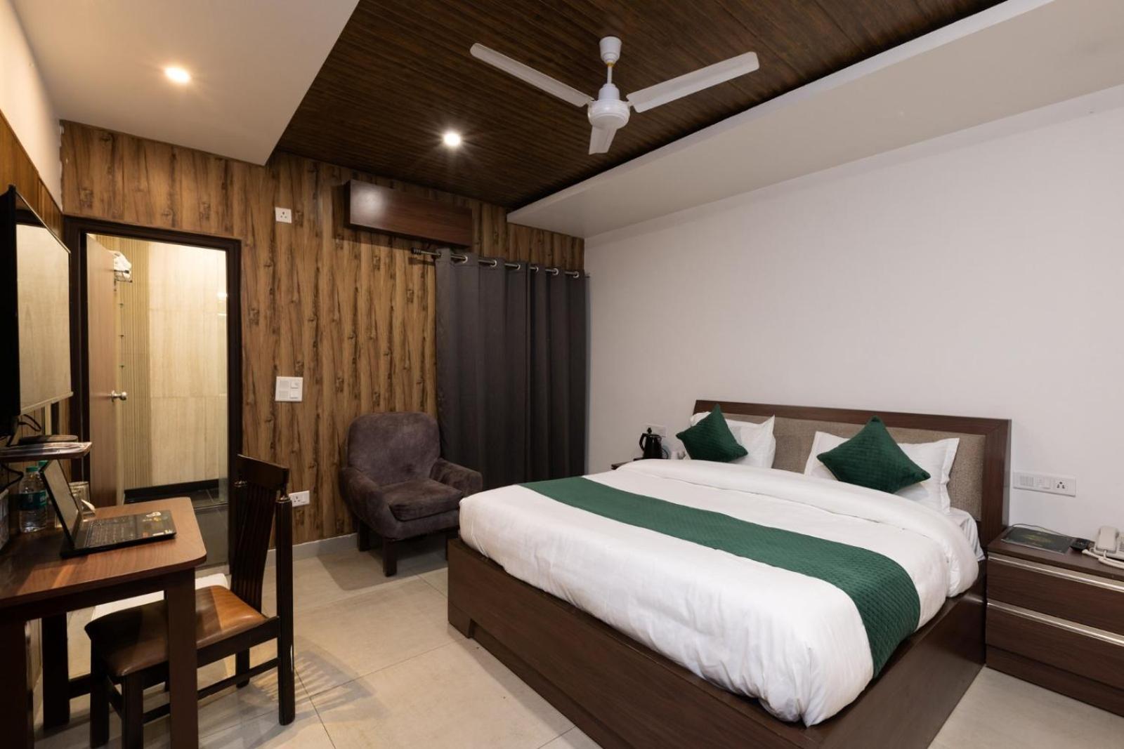 Hotel Park Royale Inn Mussoorie Rum bild